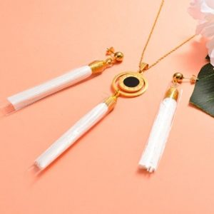 Collar y aretes mujer acero inoxidable borla blanca