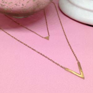 Collar mujer clasico V, oro rosa acero inoxidable