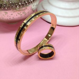 Pulsera y anillo 7 numeros romanos acero inoxidable