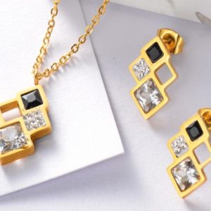 Conjunto mujer acero inoxidable incrustacion piedras