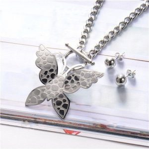 Conjunto collar y aretes modelo kb363