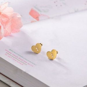 Aretes dorado corazon