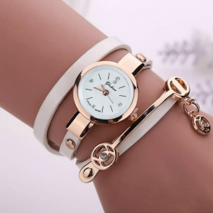 Reloj Brazalete Yulan blanco