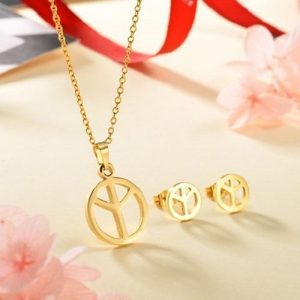 Conjunto cadena dije y aretes dorado mod amor y paz