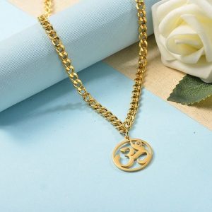 Collar de cadena grueso con colgante de hinduismo
