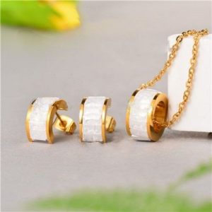 Conjunto collar y aretes modelo kb569A