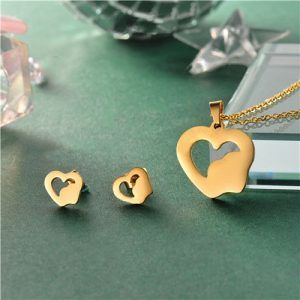 Conjunto collar y aretes modelo kb547A