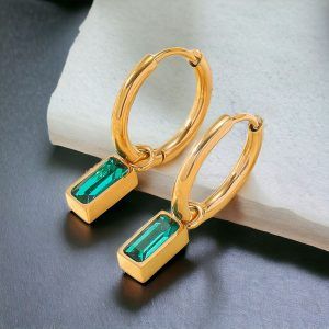 Aretes  de gota chapados en oro de 18K titanio mod 11725