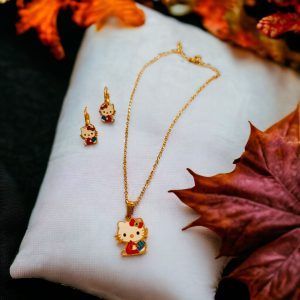 Conjunto collar y aretes mod 11794B Hello Kitty