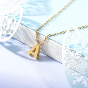 Collar Letra A en Acero Inoxidable