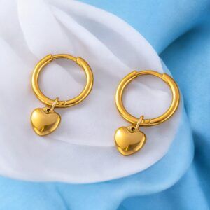 Aretes  de corazon chapados en oro de 18K titanio mod 11726
