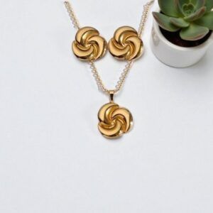 Conjunto de collar y aretes de acero inoxidable mod12077